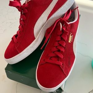 Puma red suede classics (unisex)
